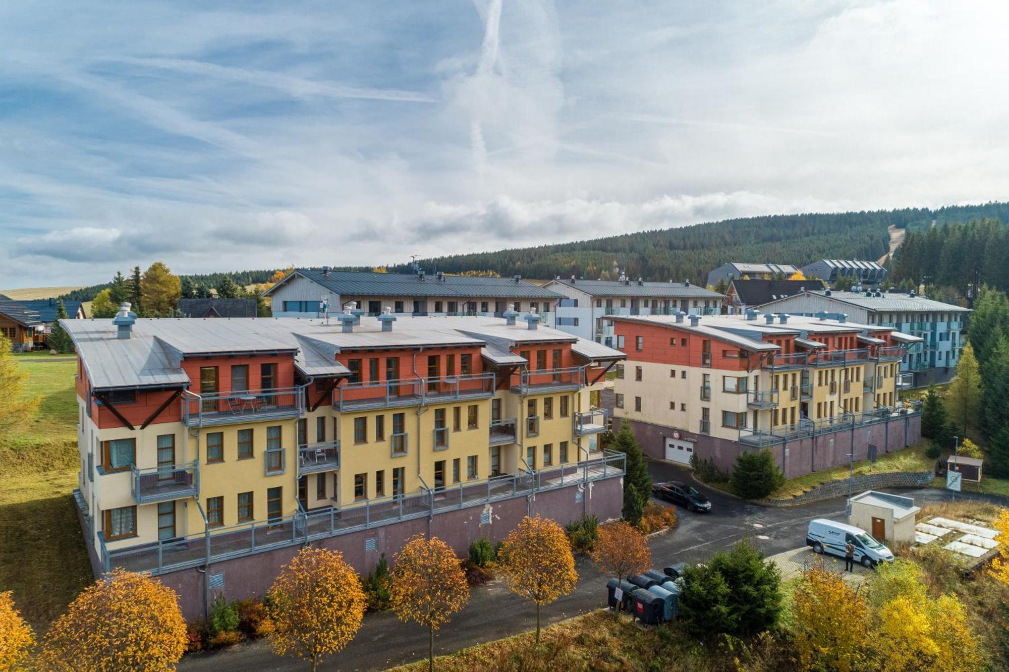 K2 Aparthotel Klinovec Views - Mezonet Apt Loucna pod Klinovcem Ngoại thất bức ảnh